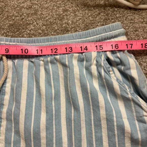 Aerie Pull-on Light Striped Denim Shorts Size Large Elastic and Drawstring - Picture 4 of 6